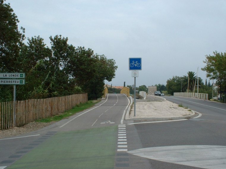 mau08